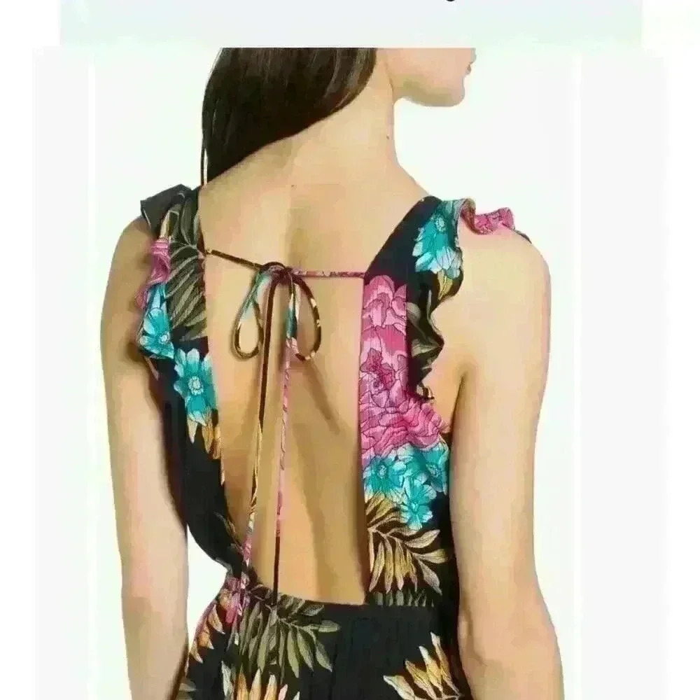 Billabong Floral Maxi Vneck. Size Medium. Tropical, vacation Dress. - Picture 6 of 7
